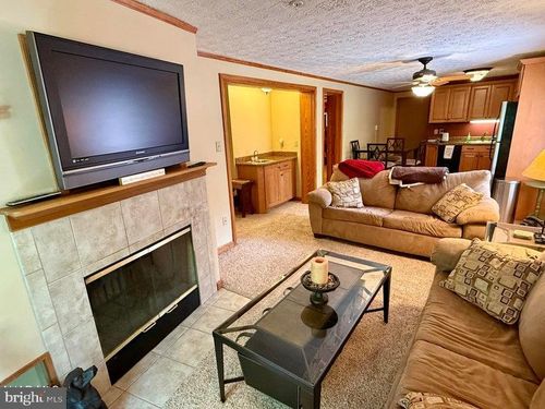 1323-143 E Valley Point Ln, Claysburg, PA, 16625 | Card Image