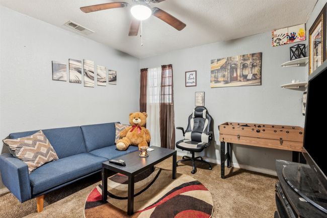 204 N Elm St, House other with 3 bedrooms, 2 bathrooms and null parking in Kemp TX | Image 5