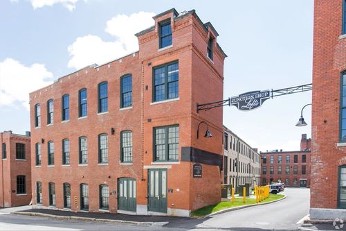209-64 Beacon St, Worcester, MA, 01608-2264 | Card Image