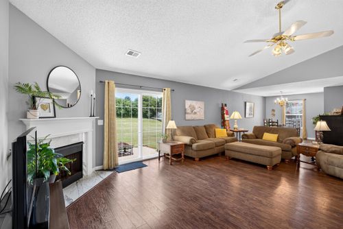 311 Shadowfield Acres Dr, Duncan, SC, 29334-9153 | Card Image