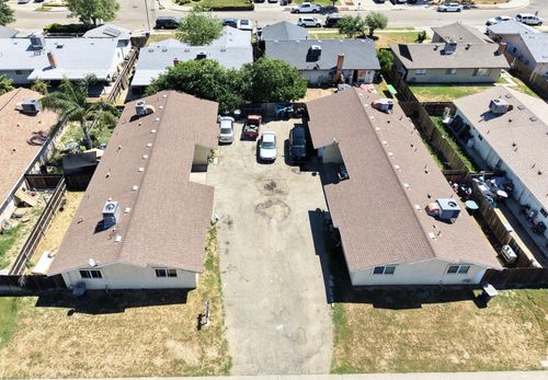 522 - 528 S South Dayton Street, Tulare, CA, 93274 | Card Image