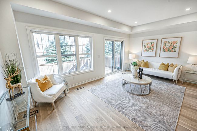 170 Boadway Cres, House attached with 3 bedrooms, 3 bathrooms and 2 parking in Stouffville ON | Image 5