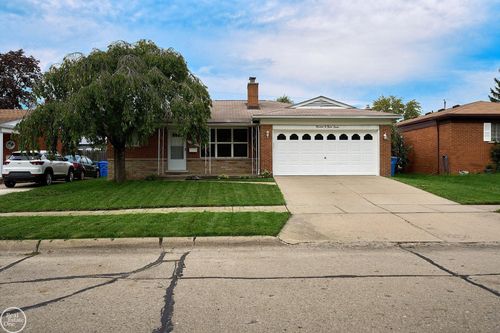 13037 Champaign Ave, Warren, MI, 48089-4503 | Card Image