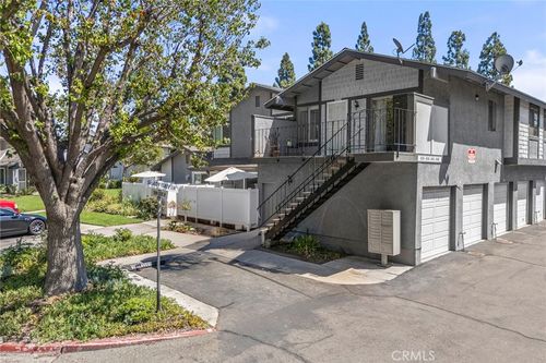 32-6530 Shady Gate Ln, Yorba Linda, CA, 92886-6628 | Card Image