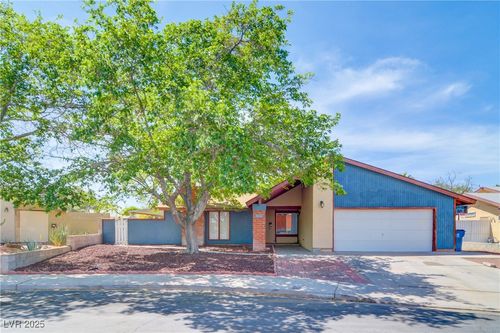 5221 Percheron St, Las Vegas, NV, 89119-2229 | Card Image