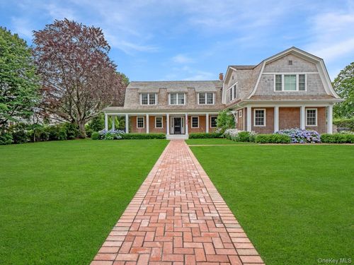 7 Ocean Ave, Quogue, NY, 11959-4252 | Card Image