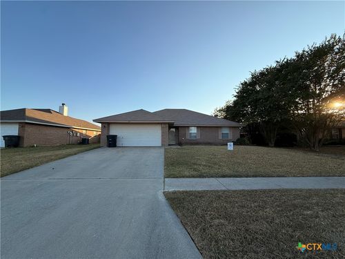 1808 Sandstone Dr, Killeen, TX, 76549-4922 | Card Image