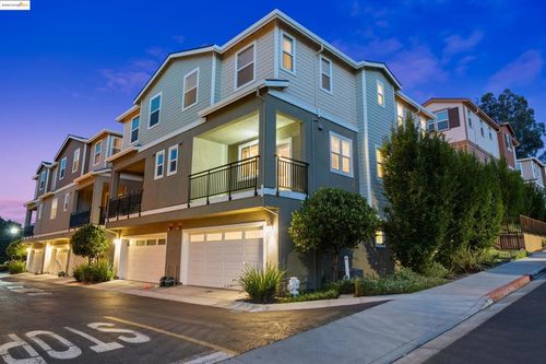 701 Tierney Pl, Martinez, CA, 94553-4438 | Card Image