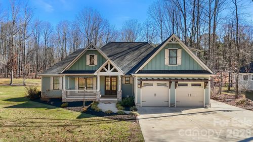 2586 Lee Lawing Rd, Lincolnton, NC, 28092-7522 | Card Image