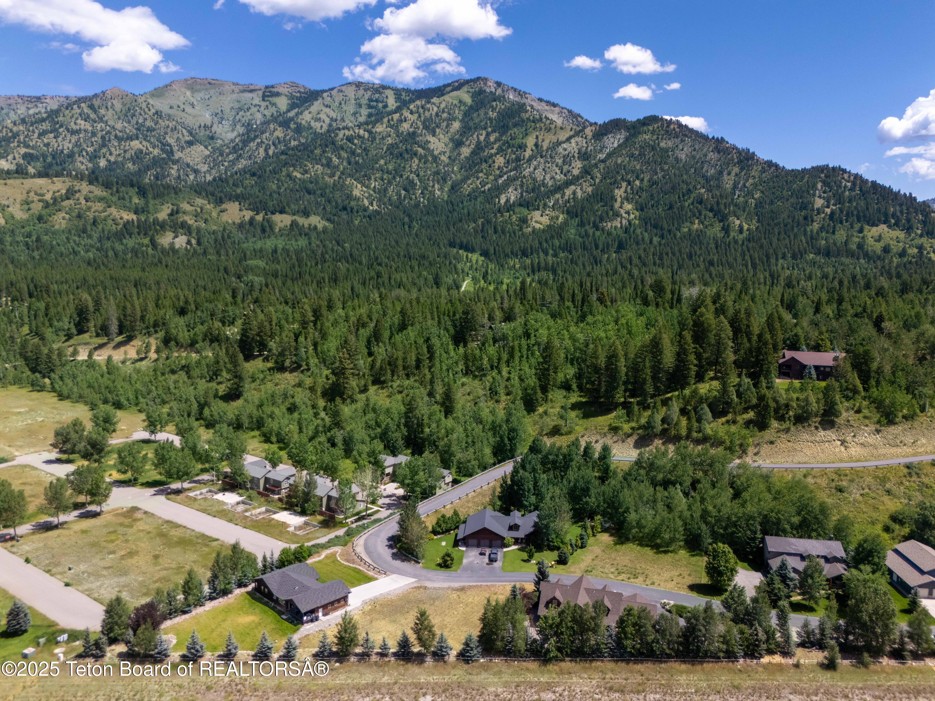 Land in Alpine 5
