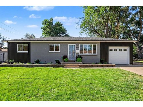 10050 W 64th Ave, Arvada, CO, 80004-3888 | Card Image
