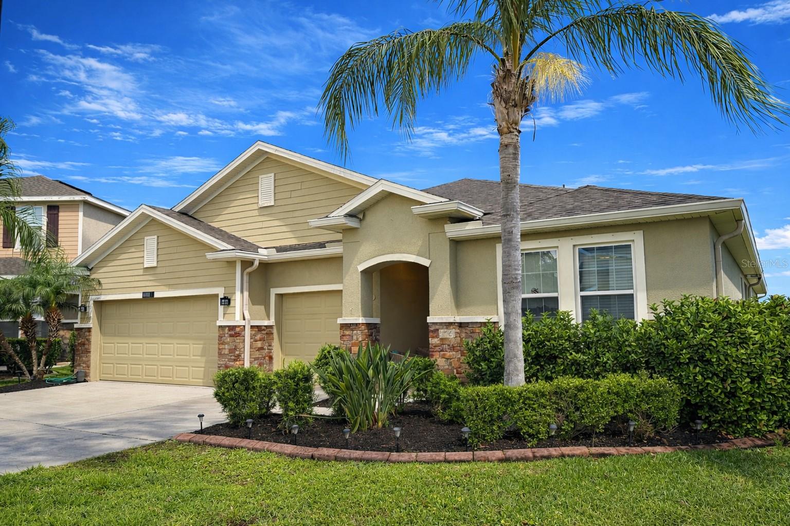 15531 Trinity Fall Way, For Sale in Bradenton - eXp Realty