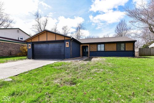7210 Chimney Rock Ct, Indianapolis, IN, 46217-4077 | Card Image