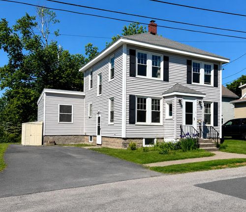 11 Libby Ave, Westbrook, ME, 04092-4229 | Card Image