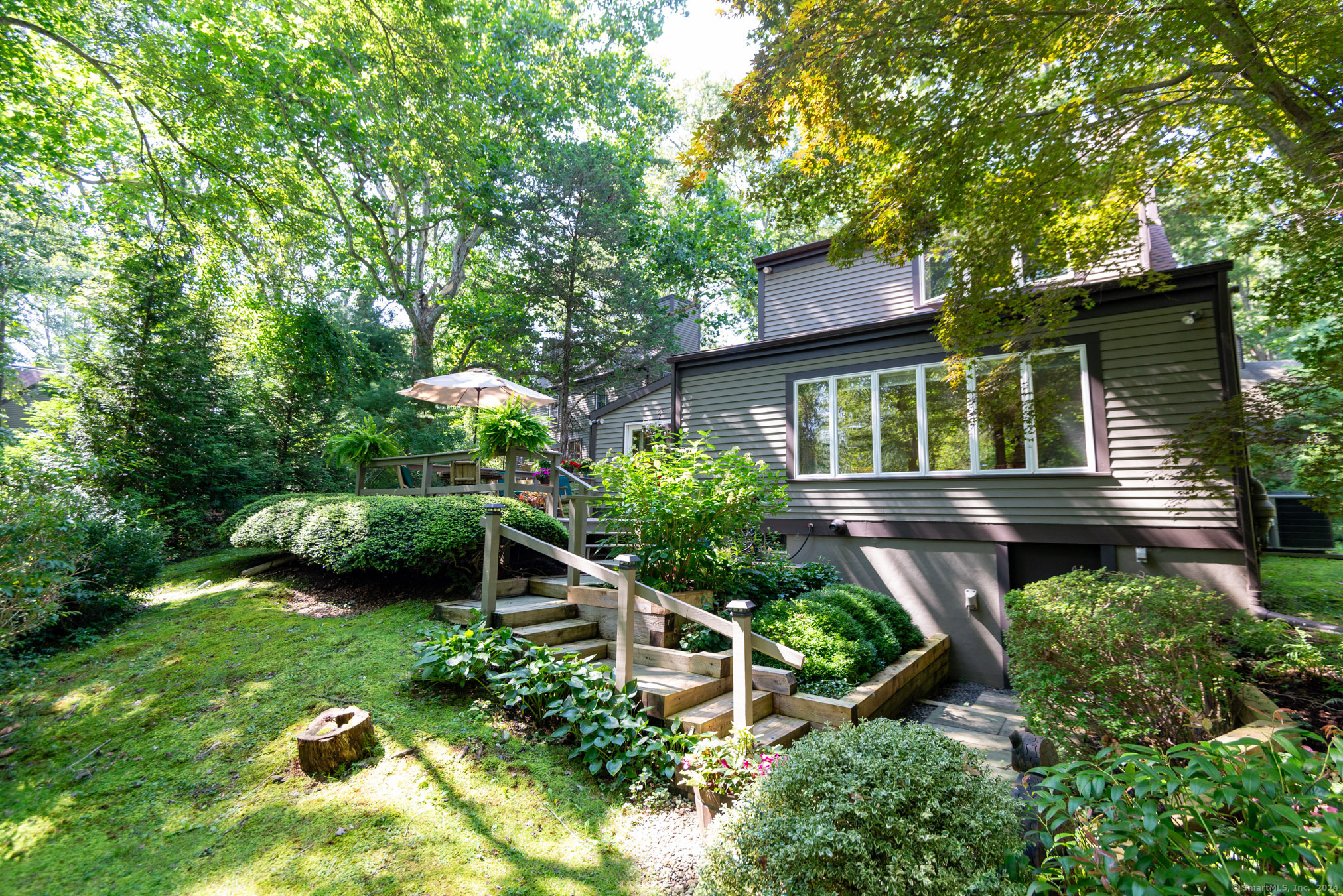 Long Hill Farm , Guilford, CT 06437