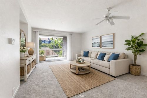 d-201-20301 Bluffside Cir, Huntington Beach, CA, 92646-8521 | Card Image