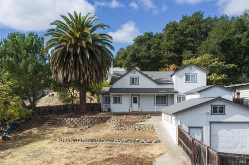 60 Clovercrest Drive, Cloverdale, CA, 95425 | Card Image