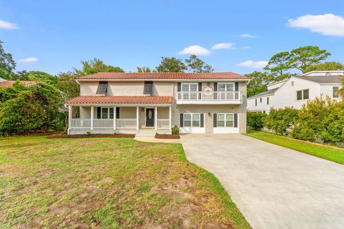 410 31st Ave N, Myrtle Beach, SC, 29577-2904 | Card Image