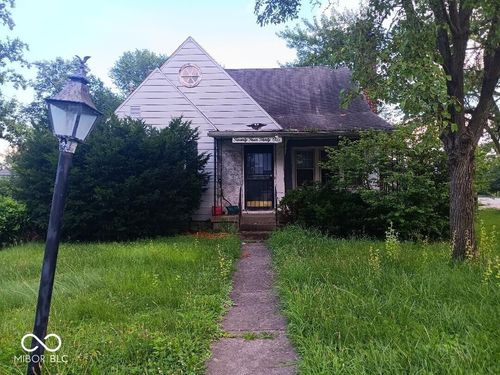 2431 Highland Ave, Anderson, IN, 46011-1315 | Card Image