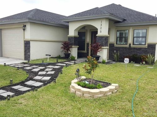 1305 W Villa St, Pharr, TX, 78577-9359 | Card Image