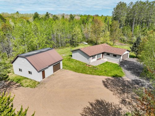 1441 Komoko Rd, Carlton, MN, 55718-9142 | Card Image