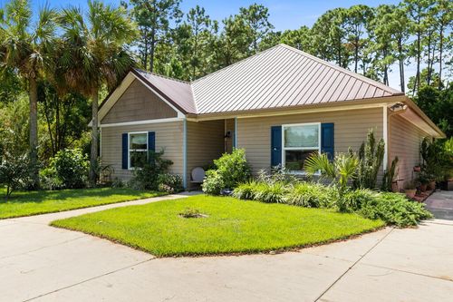 129 Betty Dr, Port St. Joe, FL, 32456-2412 | Card Image