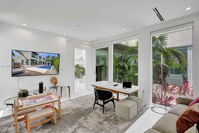 201 Buttonwood Dr, House other with 5 bedrooms, 7 bathrooms and null parking in Key Biscayne FL | Image 67