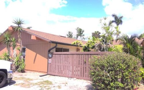 6305 Royal Woods Dr, Fort Myers, FL, 33908-6138 | Card Image