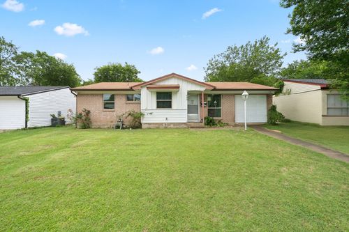 546 Sun Valley Dr, Duncanville, TX, 75116-2410 | Card Image