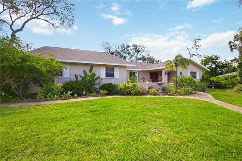 3951 Country View Dr, SARASOTA, FL, 34233-4131 | Card Image
