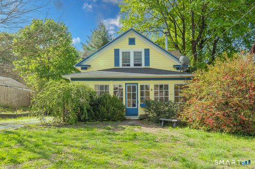 28 Reservoir St, Bethel, CT, 06801-2333 | Card Image