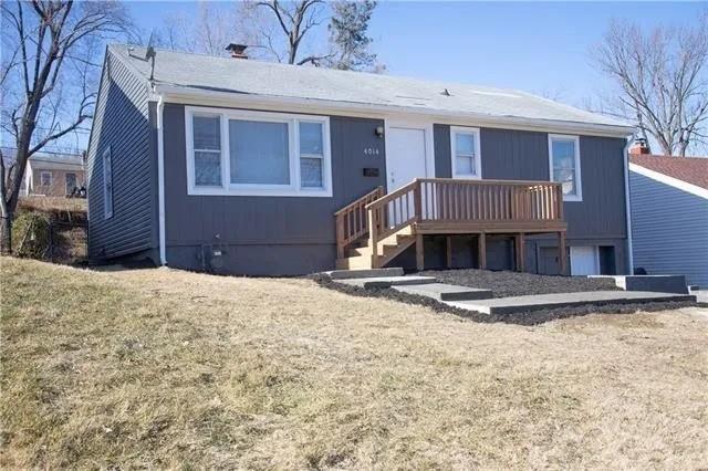 Monroe Ave, Kansas City, MO 64130
