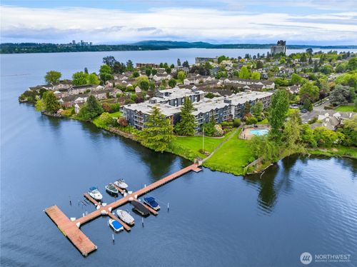 322-2501 Canterbury Ln E, Seattle, WA, 98112-2563 | Card Image