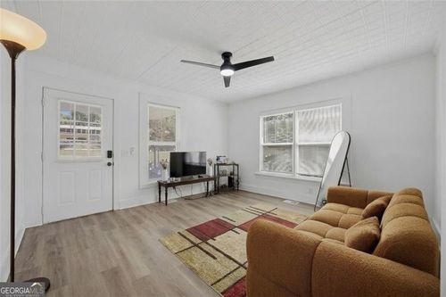 340 Lee St, Forest Park, GA, 30297-2442 | Card Image