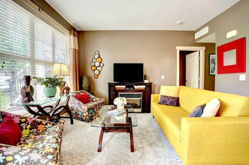 172 West Springs Road Sw, Calgary, AB, T3H5W2 | Card Image