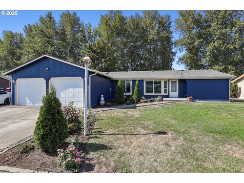 914 James St, Independence, OR, 97351-9404 | Card Image