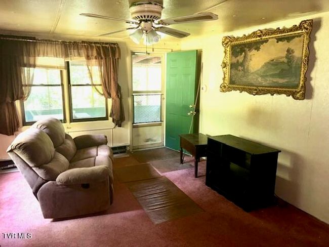 11616 Alfred Cox Dr, House other with 3 bedrooms, 1 bathrooms and null parking in Pound VA | Image 19
