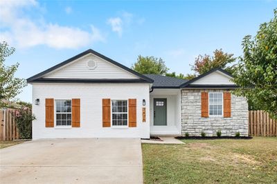 3425 Oglethorpe Street, House other with 4 bedrooms, 2 bathrooms and null parking in Springdale AR | Image 1