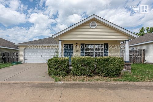 1155 S Craftsman St, Fayetteville, AR, 72704-7914 | Card Image