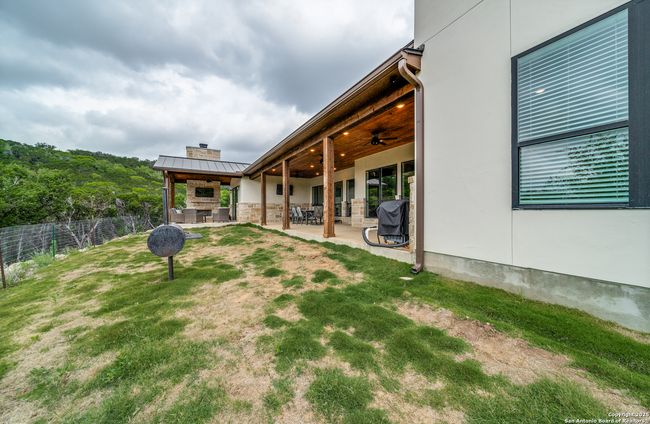 895 Private Road 1742, House other with 4 bedrooms, 5 bathrooms and null parking in Mico TX | Image 38