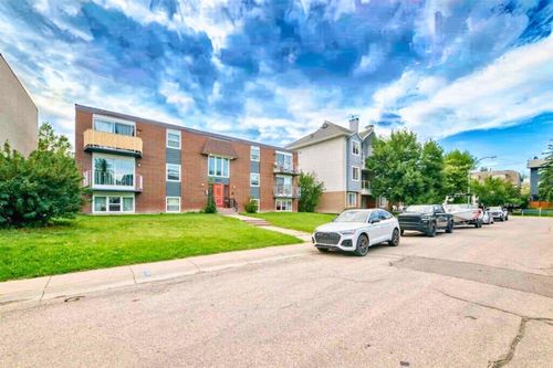 1-3511 15 St Sw, Calgary, AB, T2T4A4 | Card Image