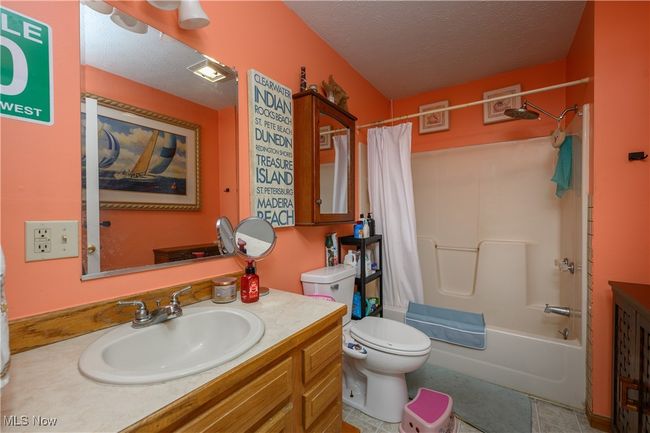 323 Mc Cook Avenue, House other with 3 bedrooms, 2 bathrooms and null parking in Dennison OH | Image 19