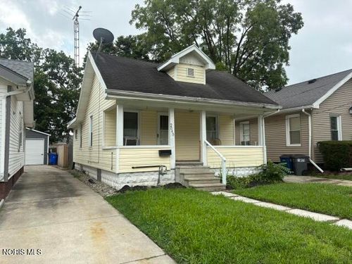 2045 Fairfax Rd, Toledo, OH, 43613-5116 | Card Image