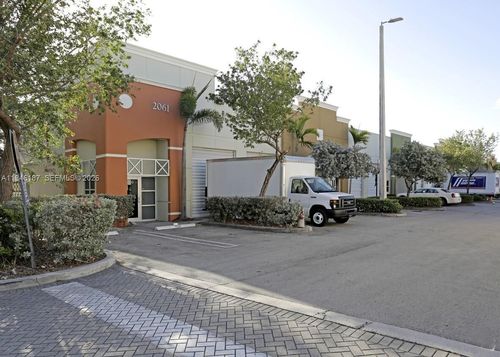 ste-142-2061 Nw 112th Ave, Sweetwater, FL, 33172-1831 | Card Image