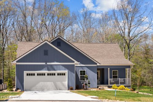 160 Hawes Cir, Crossville, TN, 38558-4516 | Card Image