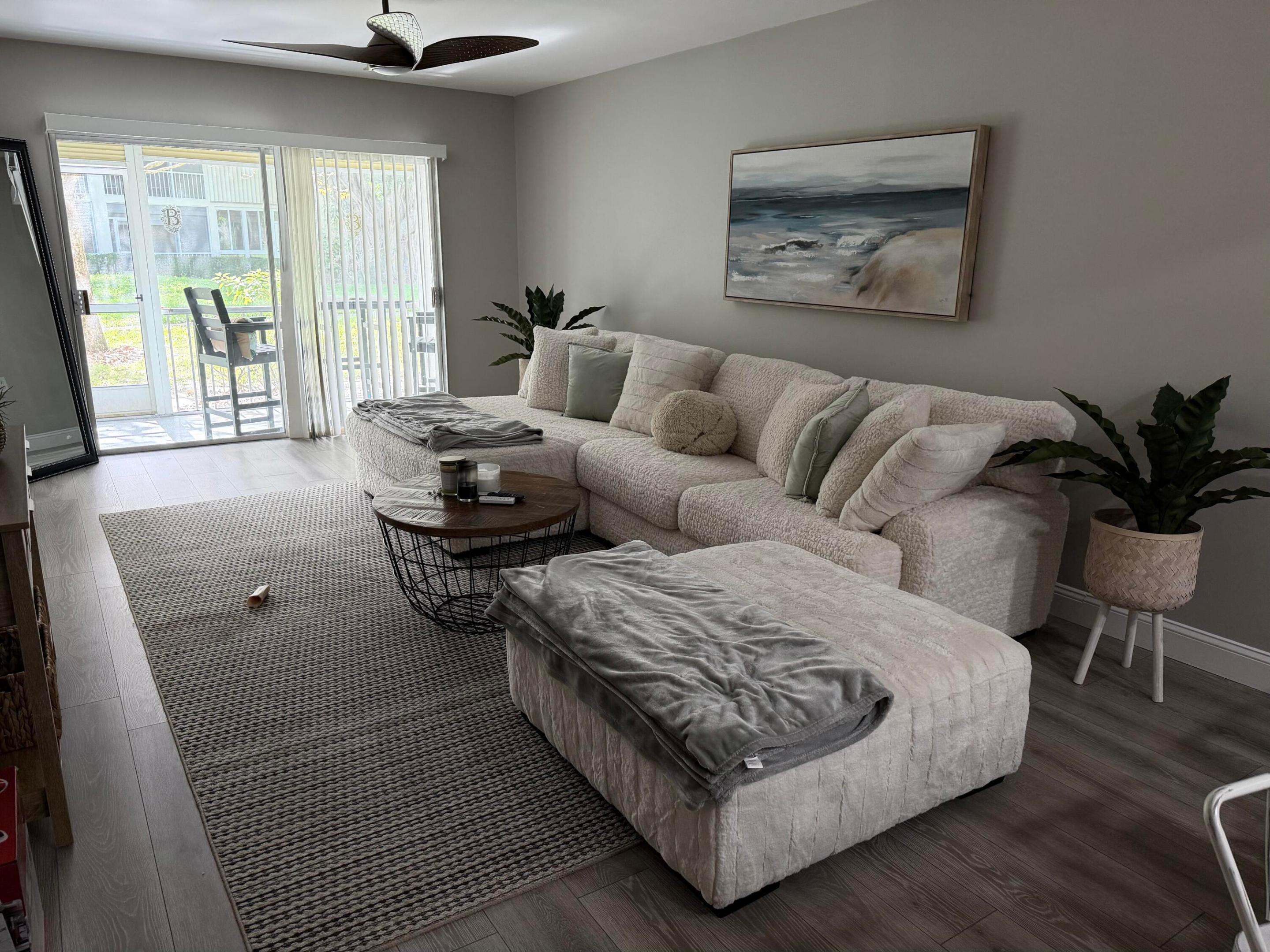 Residential Lease in Coconut Creek 3