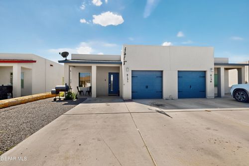 b-813 Ts Daniel Cadena Dr, El Paso, TX, 79927-2243 | Card Image