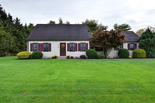 4 Blueberry Pl, Cheshire, CT, 06410-4201 | Card Image