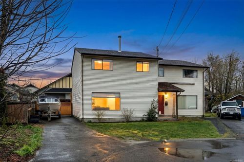 153 Mckinstry Pl, Duncan, BC, V9L4Y4 | Card Image
