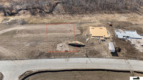 9557 Elm Creek Road, Lincoln, NE, 68520 | Card Image